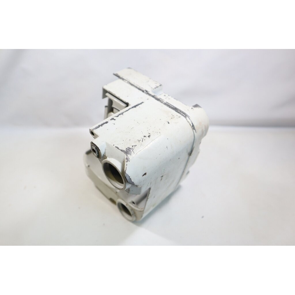 Genuine Crankcase STIHL 009 010 011 012 chainsaw 1120 020 2104 6