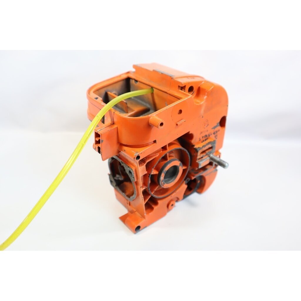 Genuine Crankcase STIHL 010 chainsaw 2 Genuine Crankcase STIHL 010 chainsaw 2