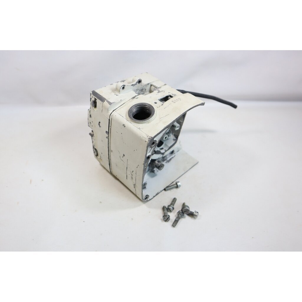 Genuine Crankcase STIHL 020AV chainsaw 1114 020 2102