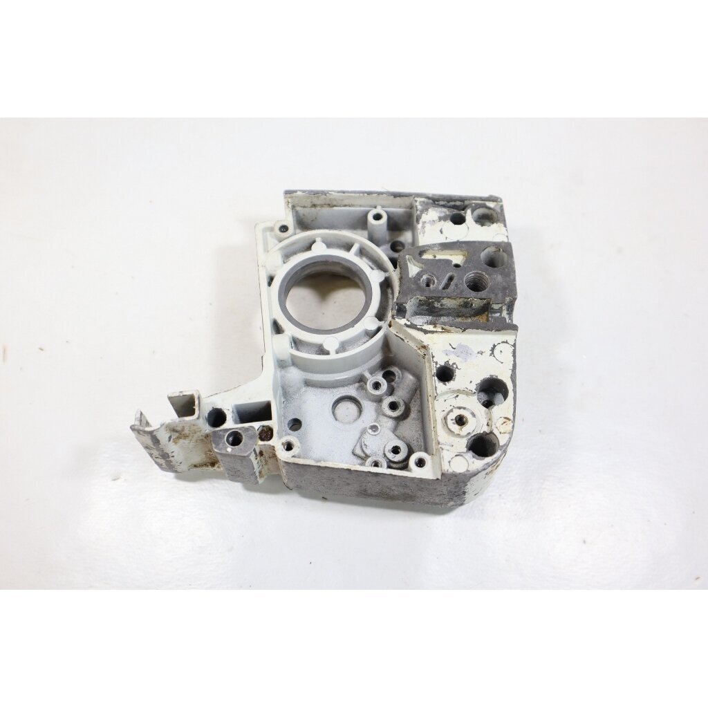 Genuine Crankcase STIHL 020AV chainsaw 1114 020 2102 7