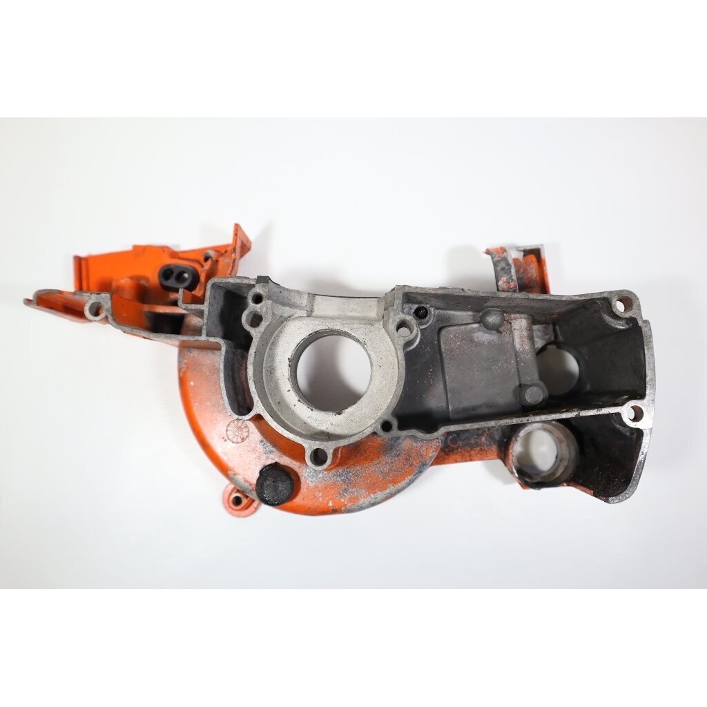 Genuine Crankcase Tanaka ECV4501 chainsaw 0720406690 9 Genuine Crankcase Tanaka ECV4501 chainsaw 0720406690 9