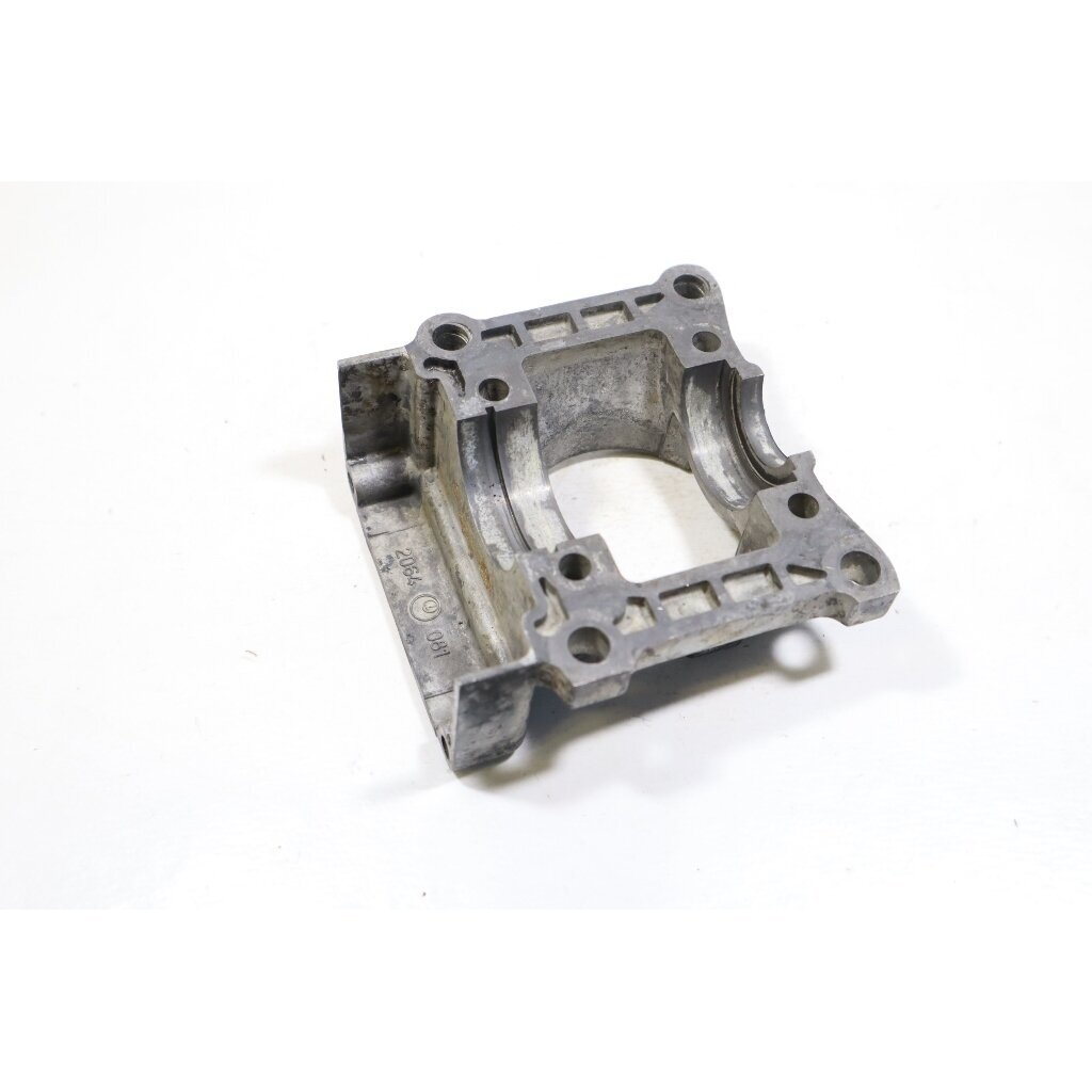 Genuine Crankcase Upper Dolmar MS 4000 4010 3300 3310 4500 4510 brushcutter 385 111 100 4 Genuine Crankcase Upper Dolmar MS 4000 4010 3300 3310 4500 4510 brushcutter 385 111 100 4