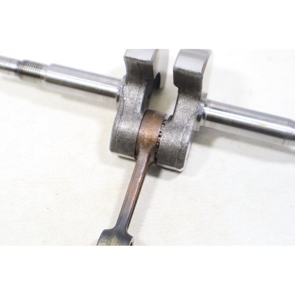 Genuine Crankshaft Dolmar PS-2 PS-3 PS-4 chainsaw 036 120 310 4 Genuine Crankshaft Dolmar PS-2 PS-3 PS-4 chainsaw 036 120 310 4