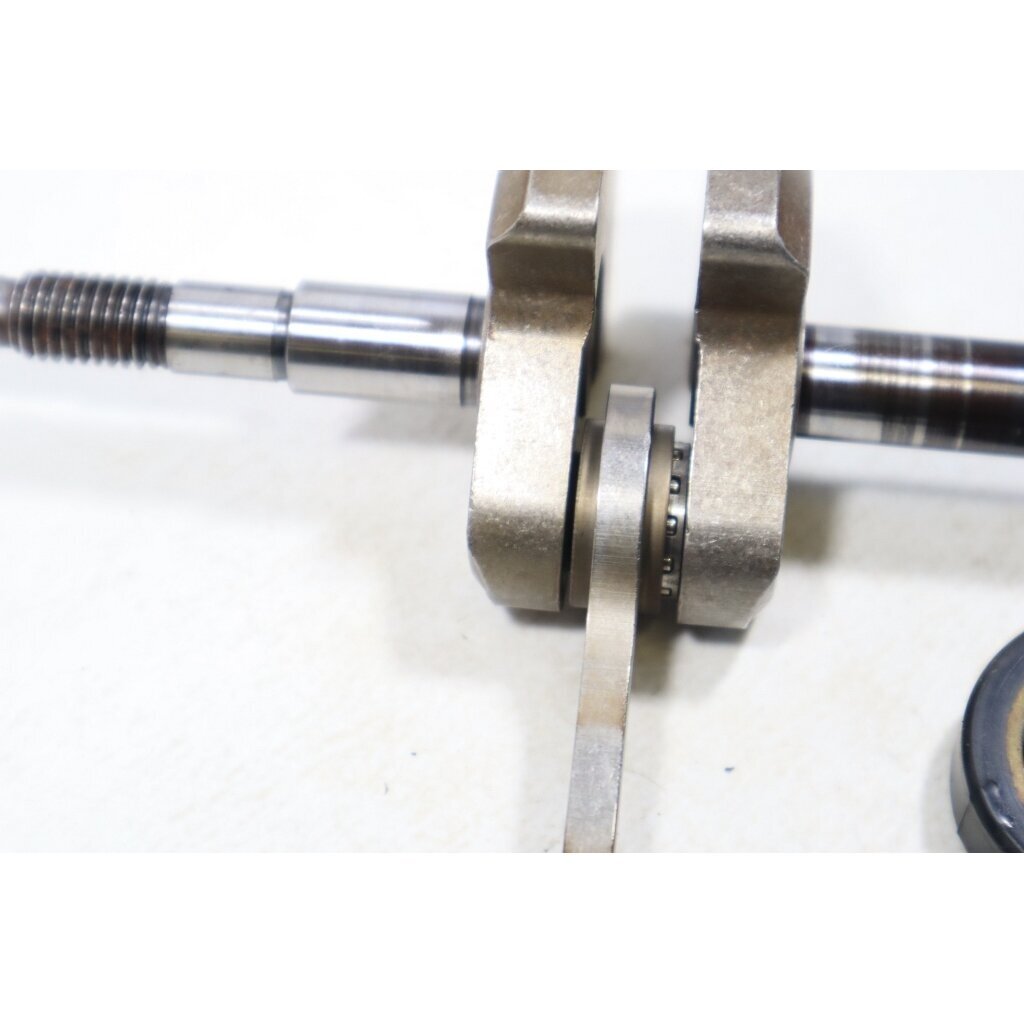 Genuine Crankshaft Homelite CSP4518 chainsaw 308068001 5131000617 3