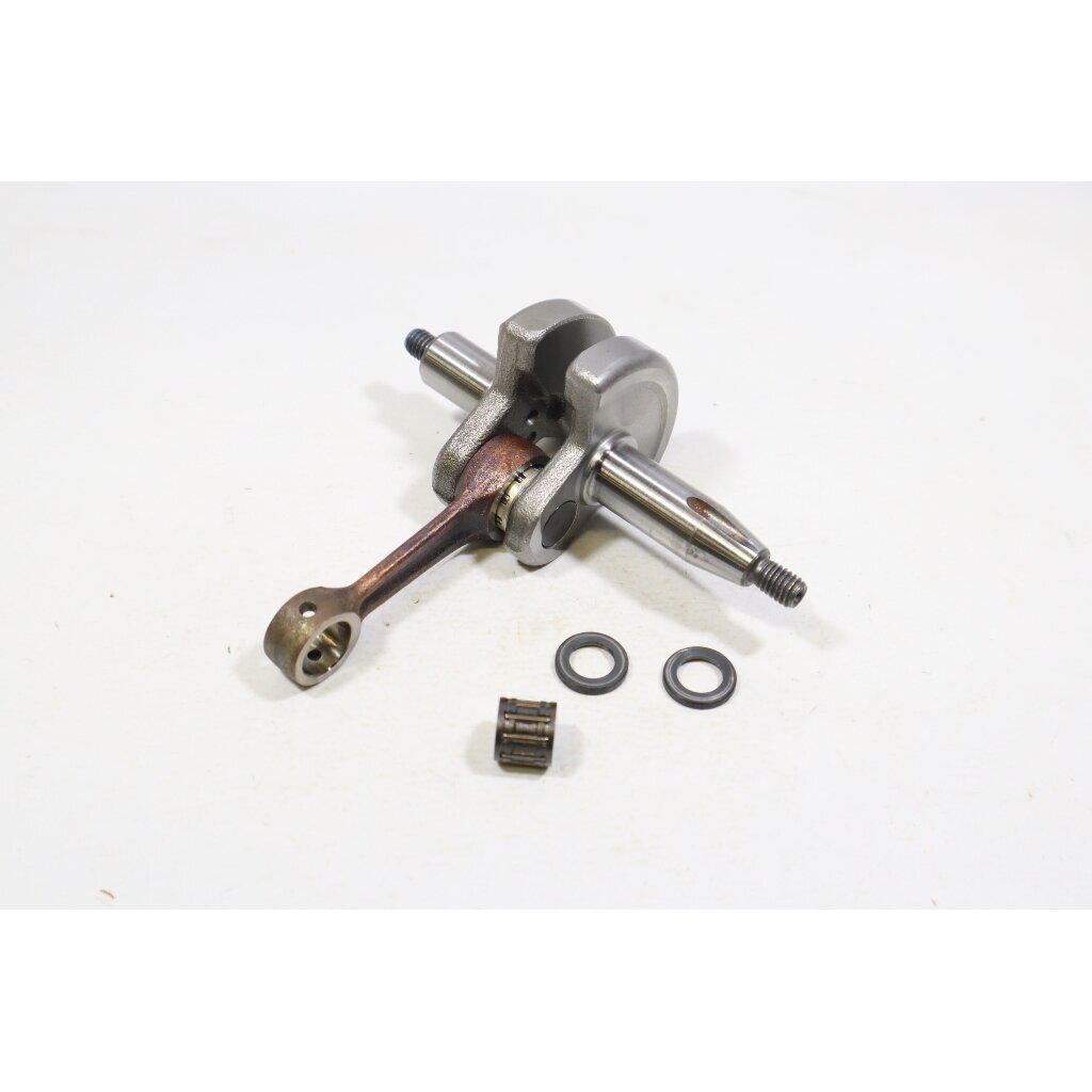 Genuine Crankshaft Husqvarna 122C McCulloch T22 LS LCS trimmer 522928902 Genuine Crankshaft Husqvarna 122C McCulloch T22 LS LCS trimmer 522928902