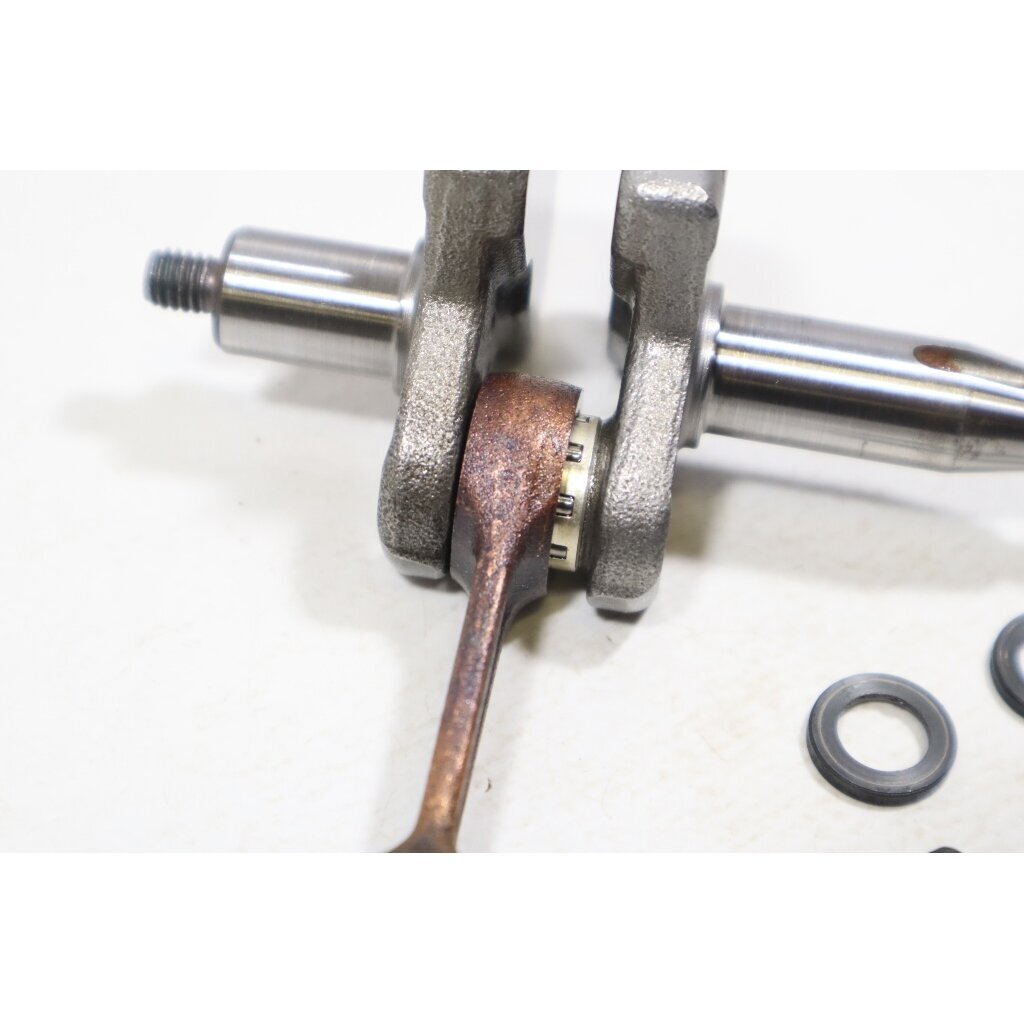 Genuine Crankshaft Husqvarna 122C McCulloch T22 LS LCS trimmer 522928902 3