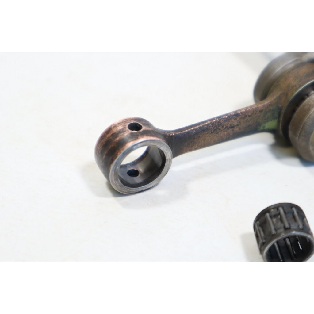 Genuine Crankshaft Husqvarna 234 133 234 chainsaw 501620902 2 Genuine Crankshaft Husqvarna 234 133 234 chainsaw 501620902 2