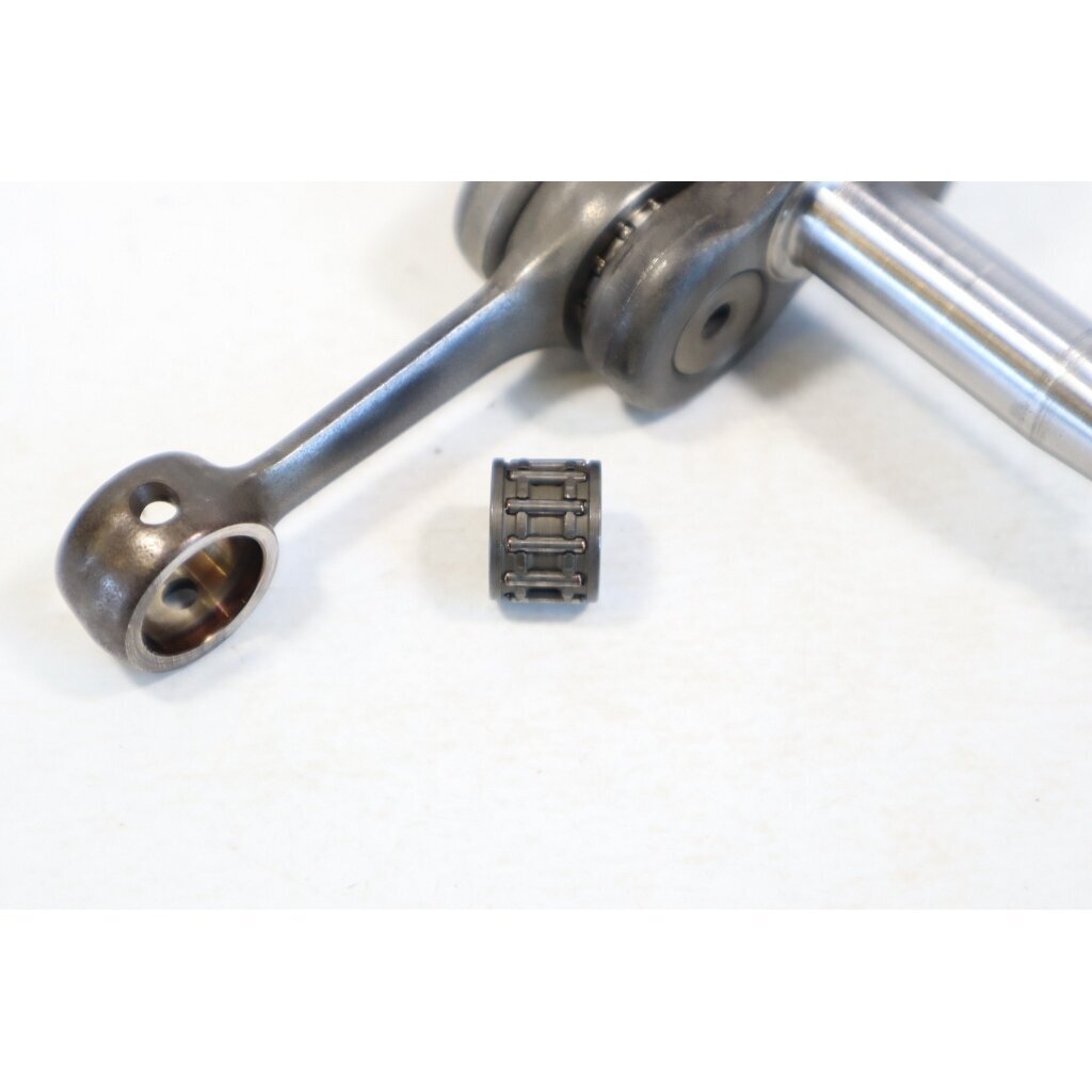 Genuine Crankshaft Husqvarna 234 133 234 chainsaw 501620902 1 Genuine Crankshaft Husqvarna 234 133 234 chainsaw 501620902 1