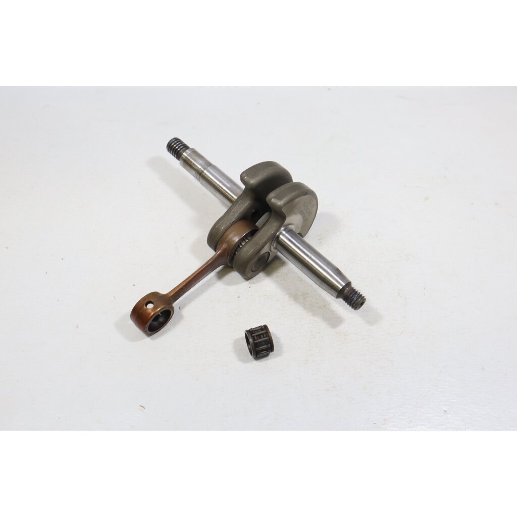 Genuine Crankshaft Husqvarna 234 133 234 chainsaw 501620902