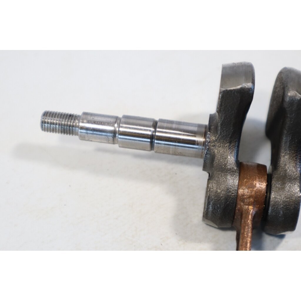 Genuine Crankshaft Husqvarna 235 236 240 Jonsered CS2234 CS2238 McCULLOCH CS340 CS380 chainsaw 530012605 5 Genuine Crankshaft Husqvarna 235 236 240 Jonsered CS2234 CS2238 McCULLOCH CS340 CS380 chainsaw 530012605 5