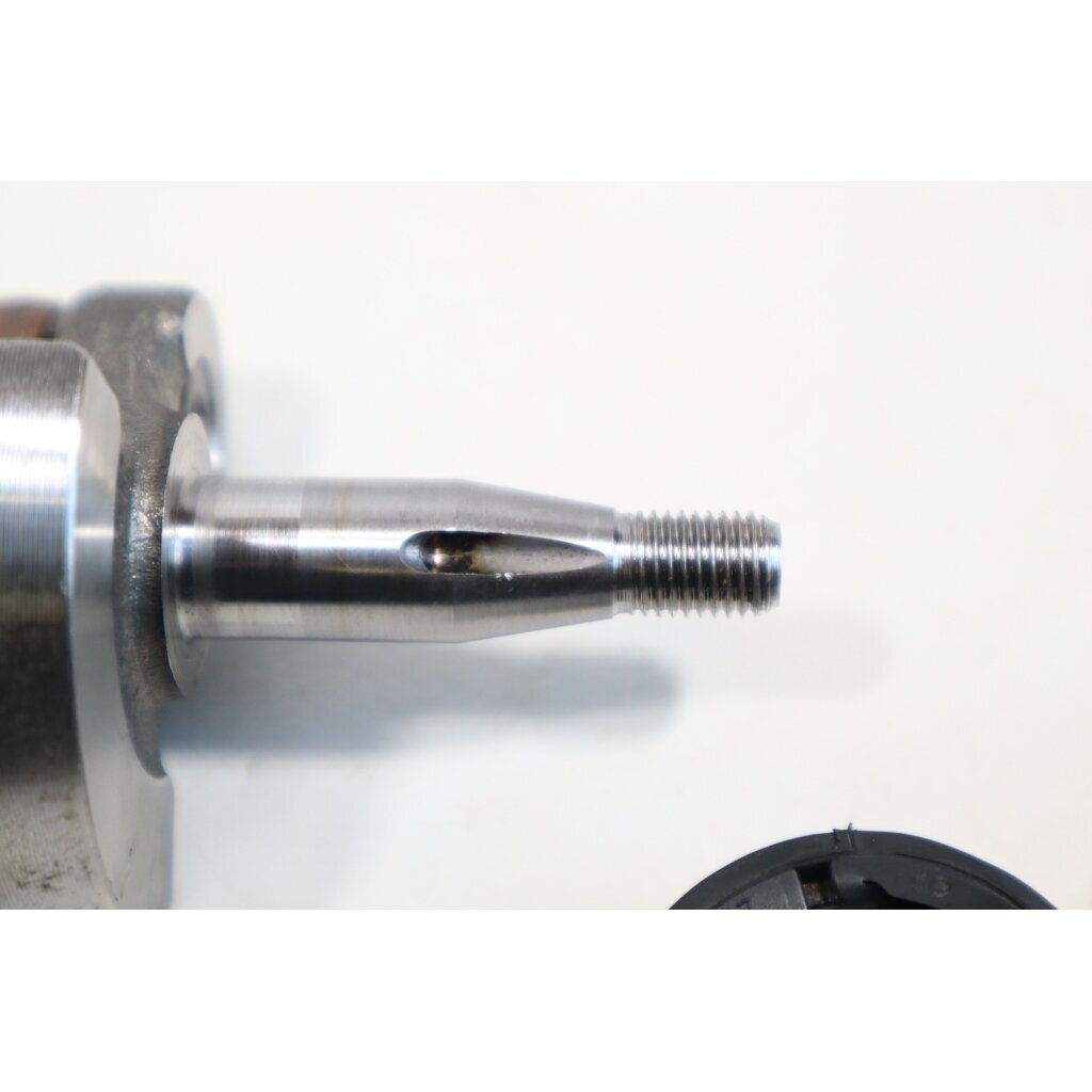 Genuine Crankshaft Husqvarna 235 236 240 Jonsered CS2234 CS2238 McCULLOCH CS340 CS380 chainsaw 574449401 5 Genuine Crankshaft Husqvarna 235 236 240 Jonsered CS2234 CS2238 McCULLOCH CS340 CS380 chainsaw 574449401 5