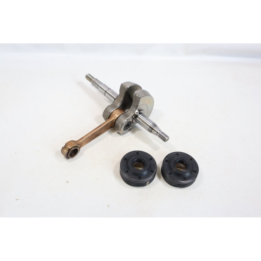 Genuine Crankshaft Husqvarna 235 236 240 Jonsered CS2234 CS2238 McCULLOCH CS340 CS380 chainsaw 580302601