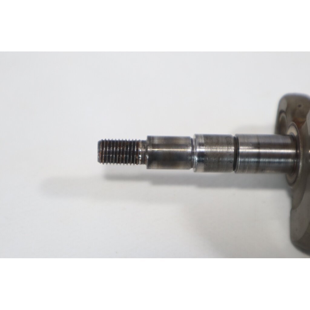 Genuine Crankshaft Husqvarna 36 41 136 137 141 142 Jonsered 2036 2040 chainsaw 530029794 4 Genuine Crankshaft Husqvarna 36 41 136 137 141 142 Jonsered 2036 2040 chainsaw 530029794 4