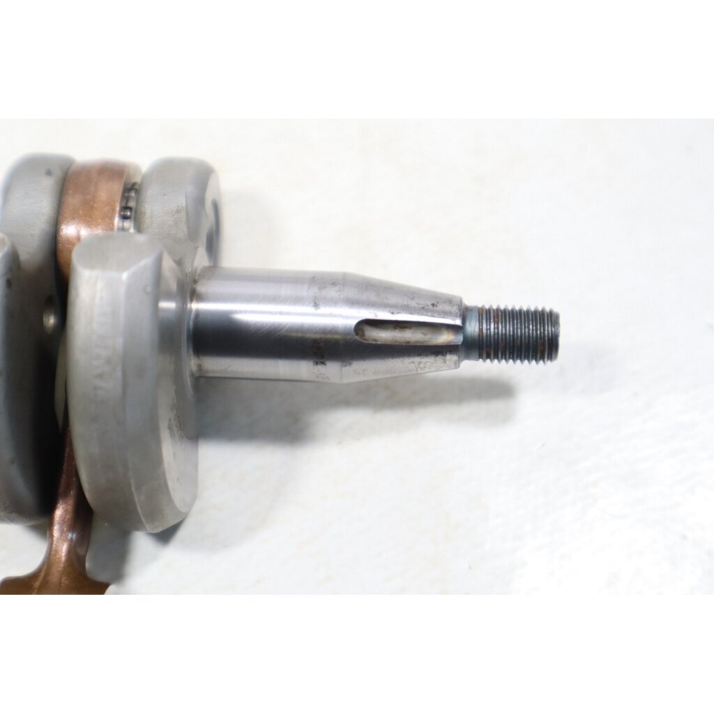 Genuine Crankshaft Husqvarna 40 45 51 55 Jonsered 2041 2045 Partner 400 chainsaw 503573805 4 Genuine Crankshaft Husqvarna 40 45 51 55 Jonsered 2041 2045 Partner 400 chainsaw 503573805 4