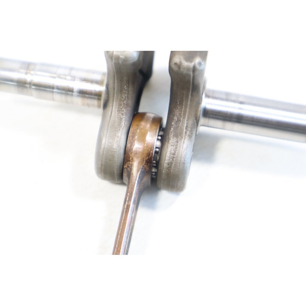 Genuine Crankshaft Husqvarna 444 44 chainsaw 501672201 3 Genuine Crankshaft Husqvarna 444 44 chainsaw 501672201 3