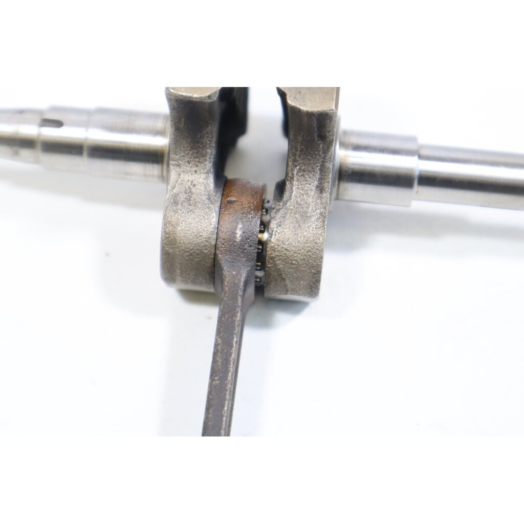 Genuine Crankshaft Jobu LF50 LF50B chainsaw 3 Genuine Crankshaft Jobu LF50 LF50B chainsaw 3