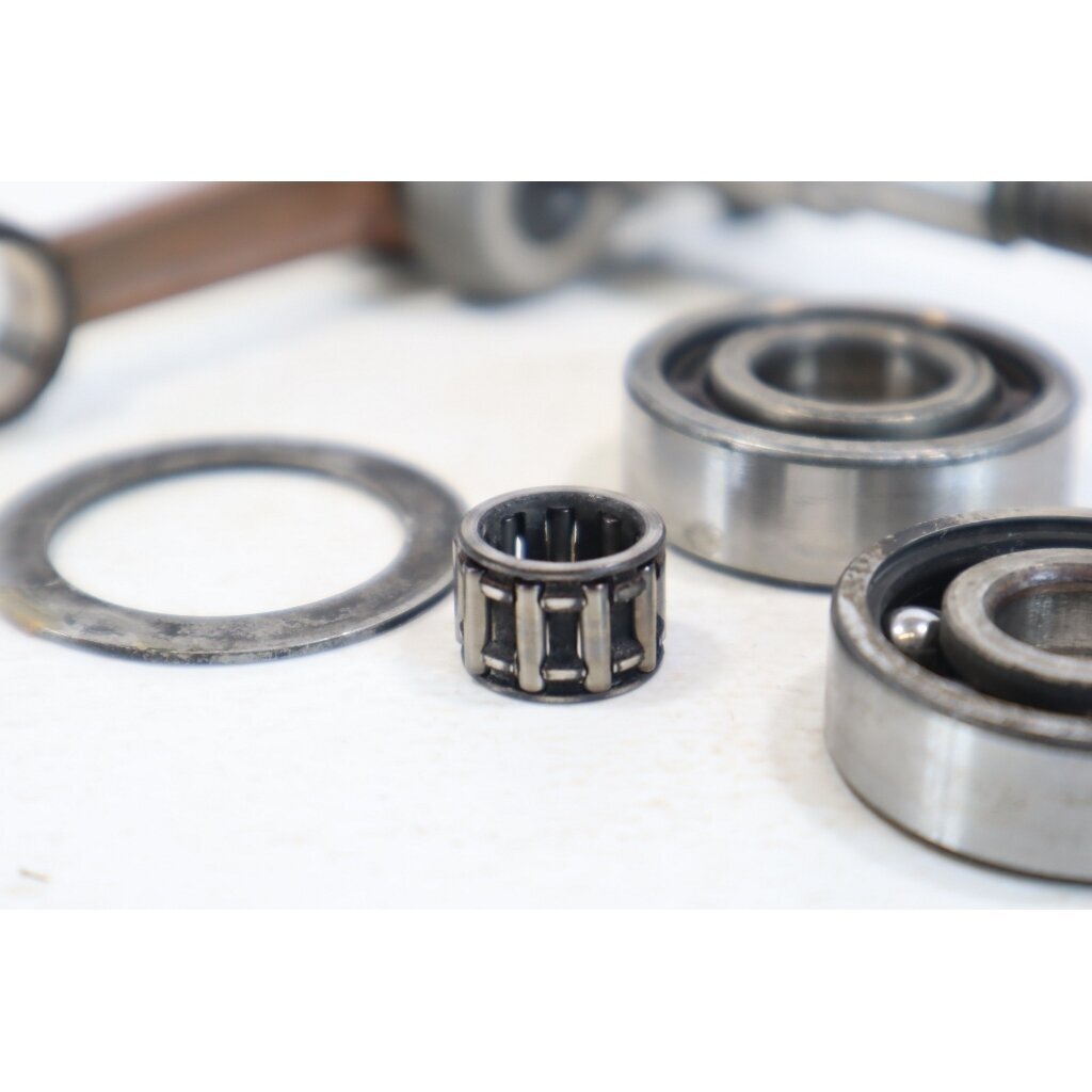 Genuine Crankshaft Jonsered 450 455 520 510 525 535 chainsaw 504071073 1 Genuine Crankshaft Jonsered 450 455 520 510 525 535 chainsaw 504071073 1