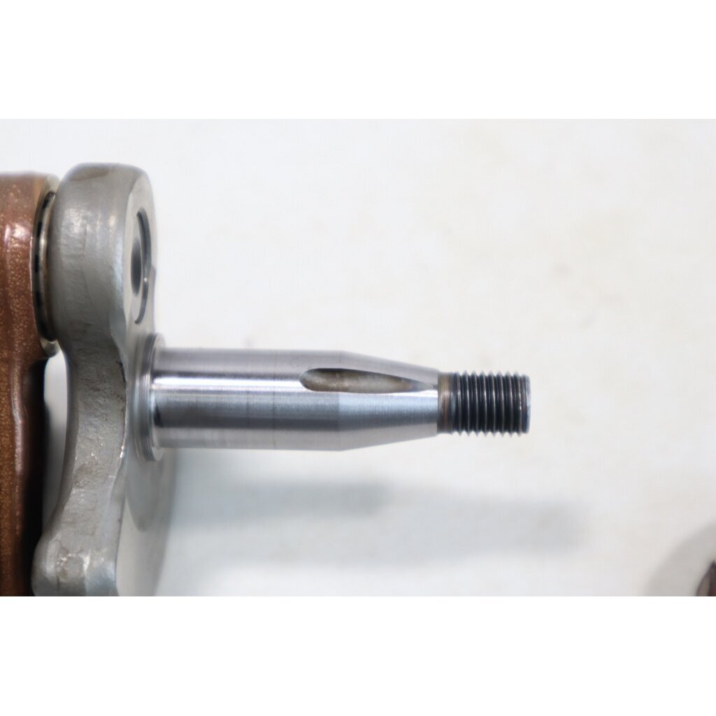 Genuine Crankshaft Jonsered GR2036 GR2032 GR32 GR36 Husqvarna 232R 235R 240R brushcutter 502212204 2 Genuine Crankshaft Jonsered GR2036 GR2032 GR32 GR36 Husqvarna 232R 235R 240R brushcutter 502212204 2