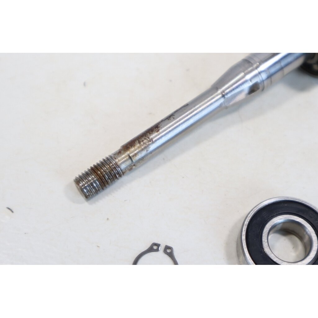 Genuine Crankshaft Jonsered HT21 Husqvarna 18H Hedge Trimmer 530014307 1 Genuine Crankshaft Jonsered HT21 Husqvarna 18H Hedge Trimmer 530014307 1