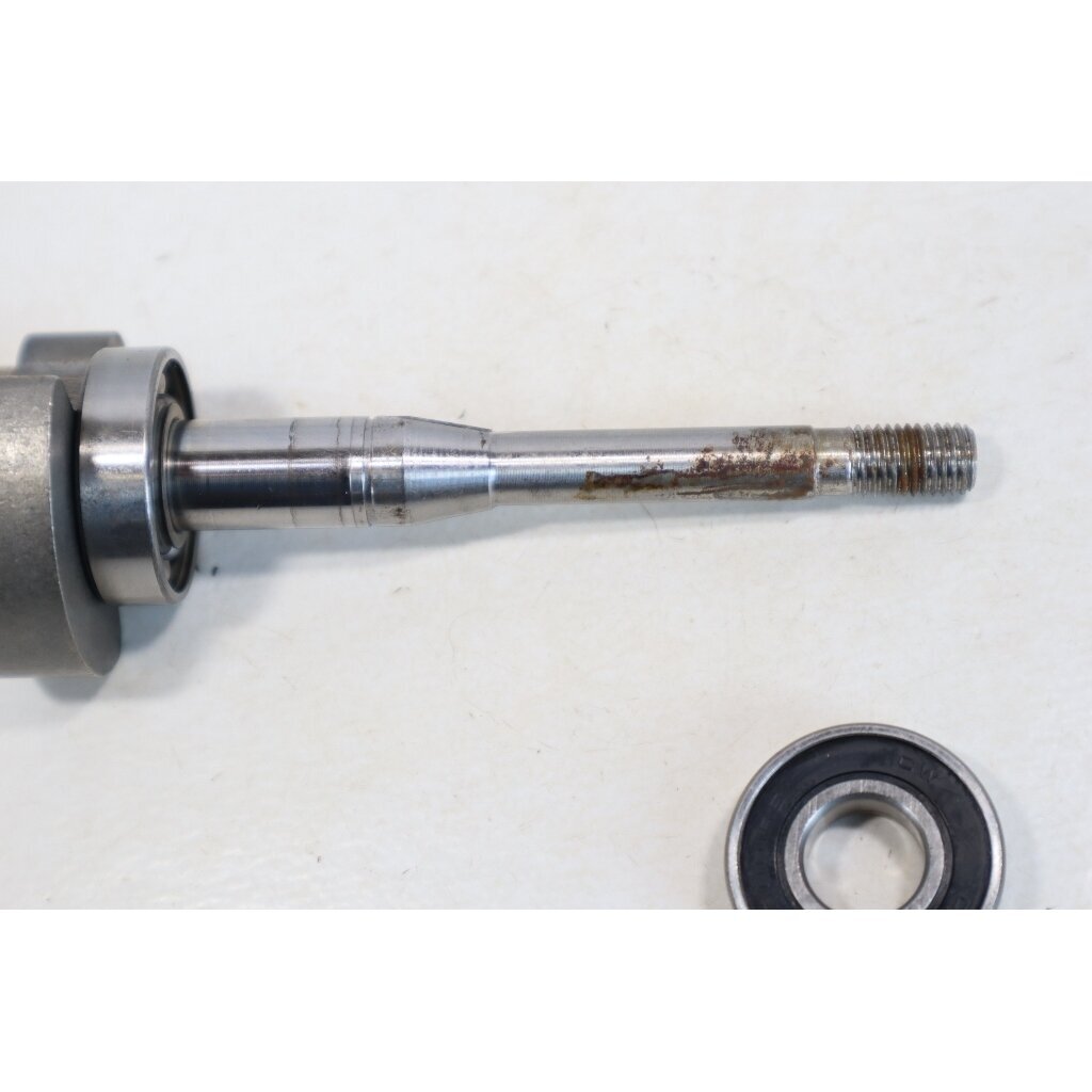 Genuine Crankshaft Jonsered HT21 Husqvarna 18H Hedge Trimmer 530014307 4 Genuine Crankshaft Jonsered HT21 Husqvarna 18H Hedge Trimmer 530014307 4