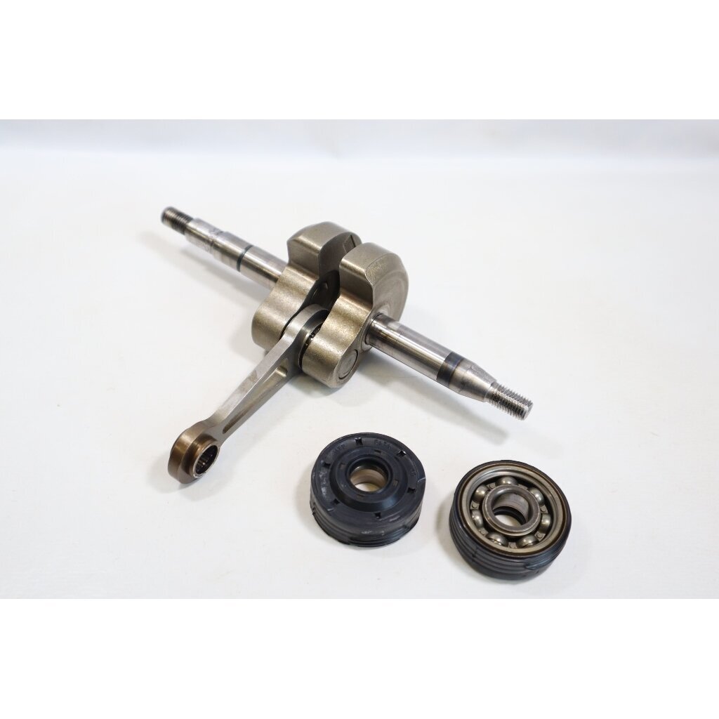 Genuine Crankshaft McCULLOCH Poulan Jonsered CS2137 Partner 351 352 371 382 391 401 421 422 chainsaw 530047062 Genuine Crankshaft McCULLOCH Poulan Jonsered CS2137 Partner 351 352 371 382 391 401 421 422 chainsaw 530047062