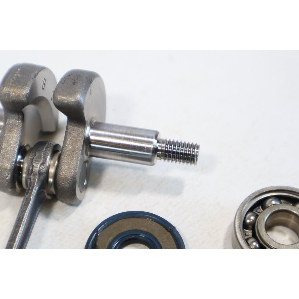 Genuine Crankshaft McCULLOCH VIRGINIA MH542 MH555 Partner HG63 HG65 HG550 hedge trimmer 538243486 3