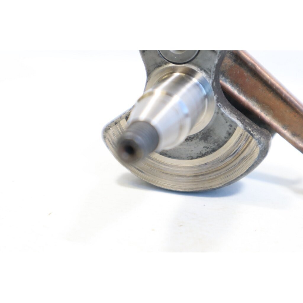 Genuine Crankshaft Partner 347 407 437 477 497 McCulloch Cabrio Plus 347 407 437 467 497 Elite 1610 2010 2210 2510 2710 brushcutter 538243725 6