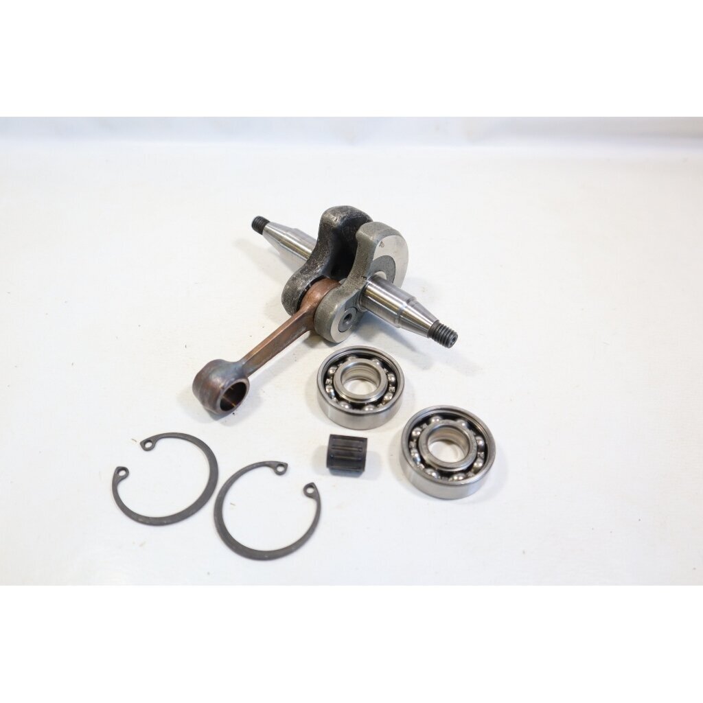 Genuine Crankshaft Partner 347 407 437 477 497 McCulloch Cabrio Plus 347 407 437 467 497 Elite 1610 2010 2210 2510 2710 brushcutter 538243725 Genuine Crankshaft Partner 347 407 437 477 497 McCulloch Cabrio Plus 347 407 437 467 497 Elite 1610 2010 2210 2510 2710 brushcutter 538243725