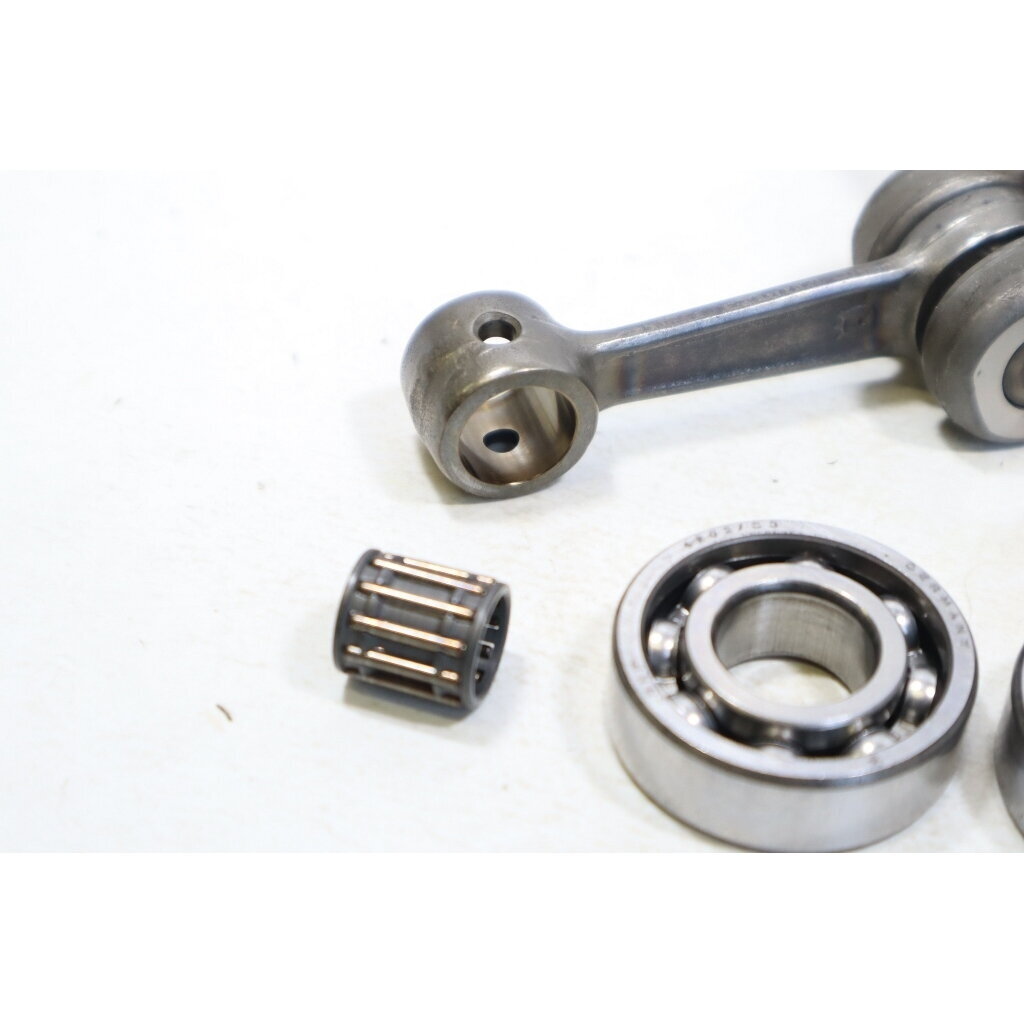 Genuine Crankshaft Partner 500 5000 plus chainsaw 505300810 2 Genuine Crankshaft Partner 500 5000 plus chainsaw 505300810 2