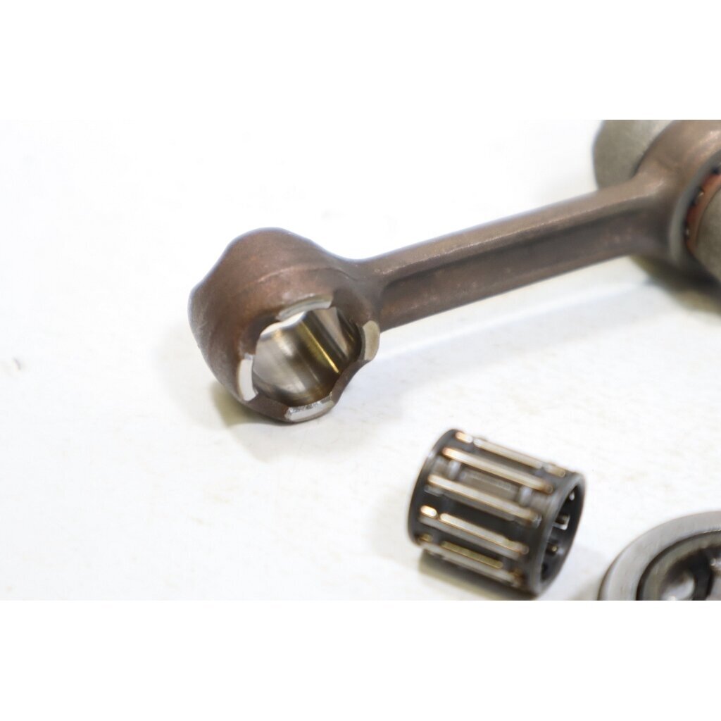 Genuine Crankshaft Sachs Dolmar 110 111 chainsaw 020 120 000 2 Genuine Crankshaft Sachs Dolmar 110 111 chainsaw 020 120 000 2