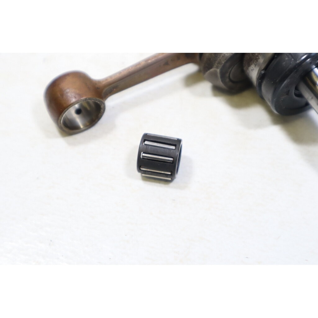 Genuine Crankshaft Solo 634 641 chainsaw 2200835 1 Genuine Crankshaft Solo 634 641 chainsaw 2200835 1