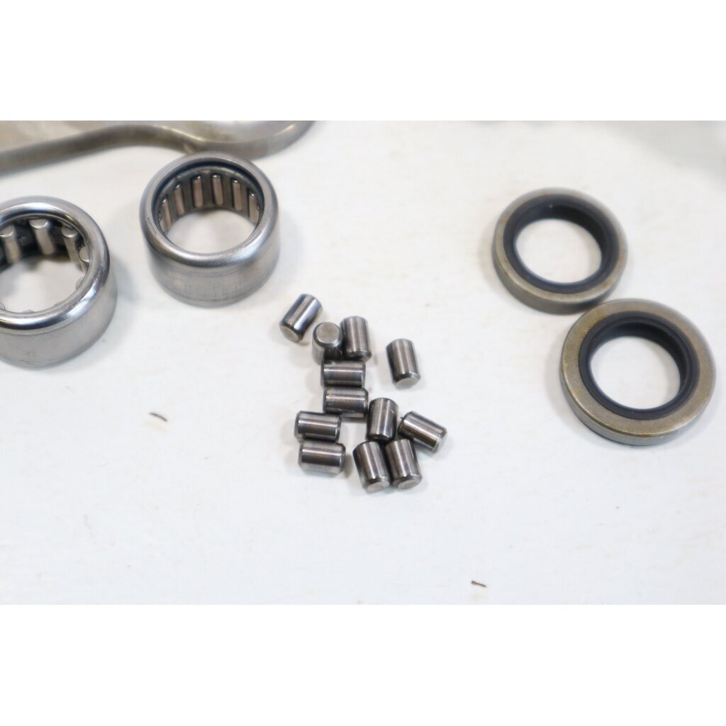 Genuine Crankshaft STIHL 009 010 011 chainsaw 1120 031 0501 1 Genuine Crankshaft STIHL 009 010 011 chainsaw 1120 031 0501 1