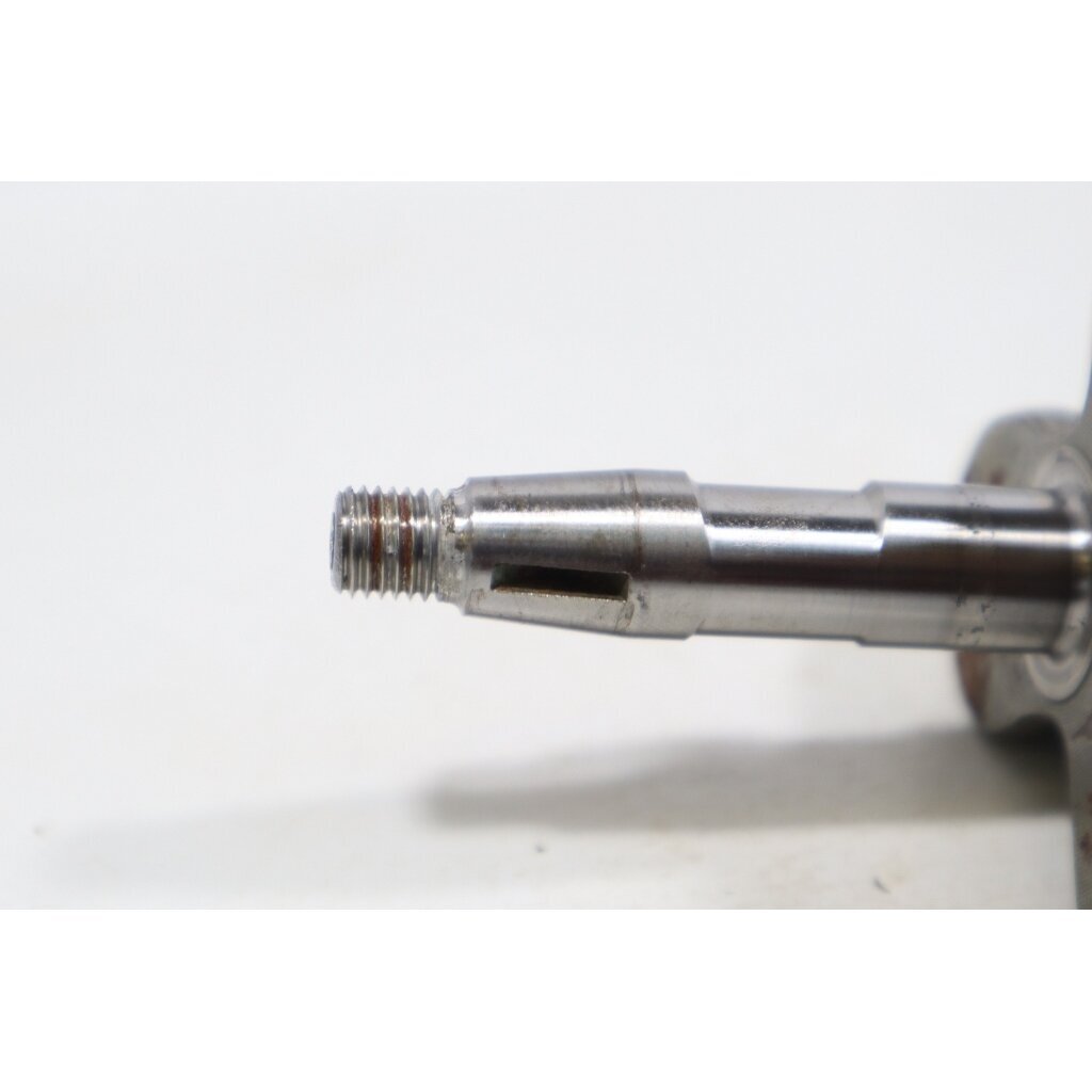 Genuine Crankshaft STIHL 020AV chainsaw 1114 030 0400 4