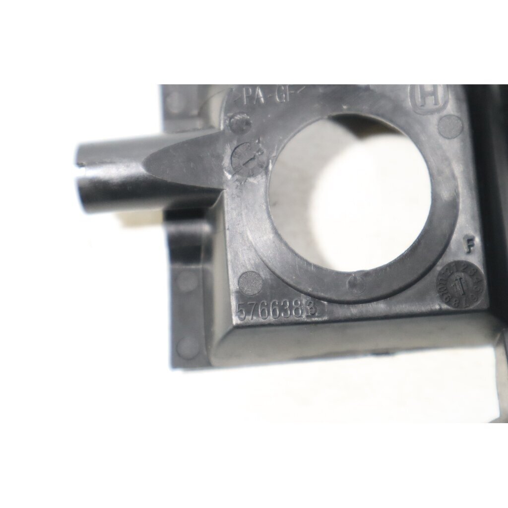 Genuine Cylinder Cover McCULLOCH ErgoLite 6028 SuperLite 4528 hedge trimmer 576638201 5 Genuine Cylinder Cover McCULLOCH ErgoLite 6028 SuperLite 4528 hedge trimmer 576638201 5