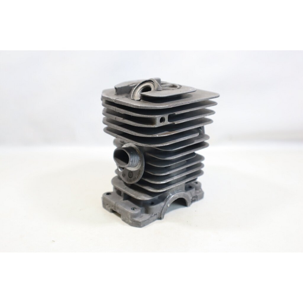 Genuine Cylinder Kit 38mm Husqvarna 136 137 141 Jonsered 2036 2040 chainsaw 530069940 2