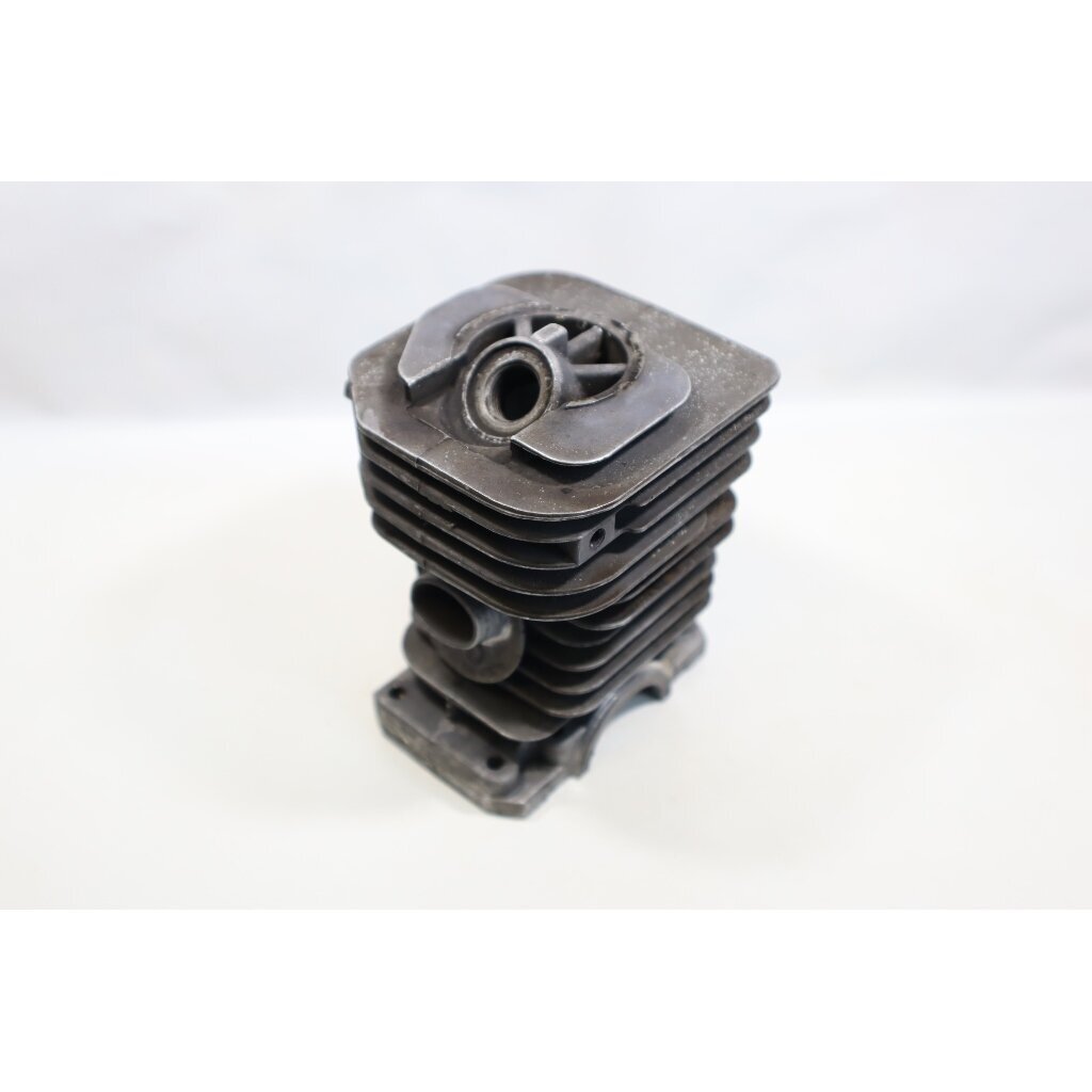Genuine Cylinder Kit 38mm Husqvarna 36 136 141 Jonsered 2036 chainsaw 530069417 2 Genuine Cylinder Kit 38mm Husqvarna 36 136 141 Jonsered 2036 chainsaw 530069417 2