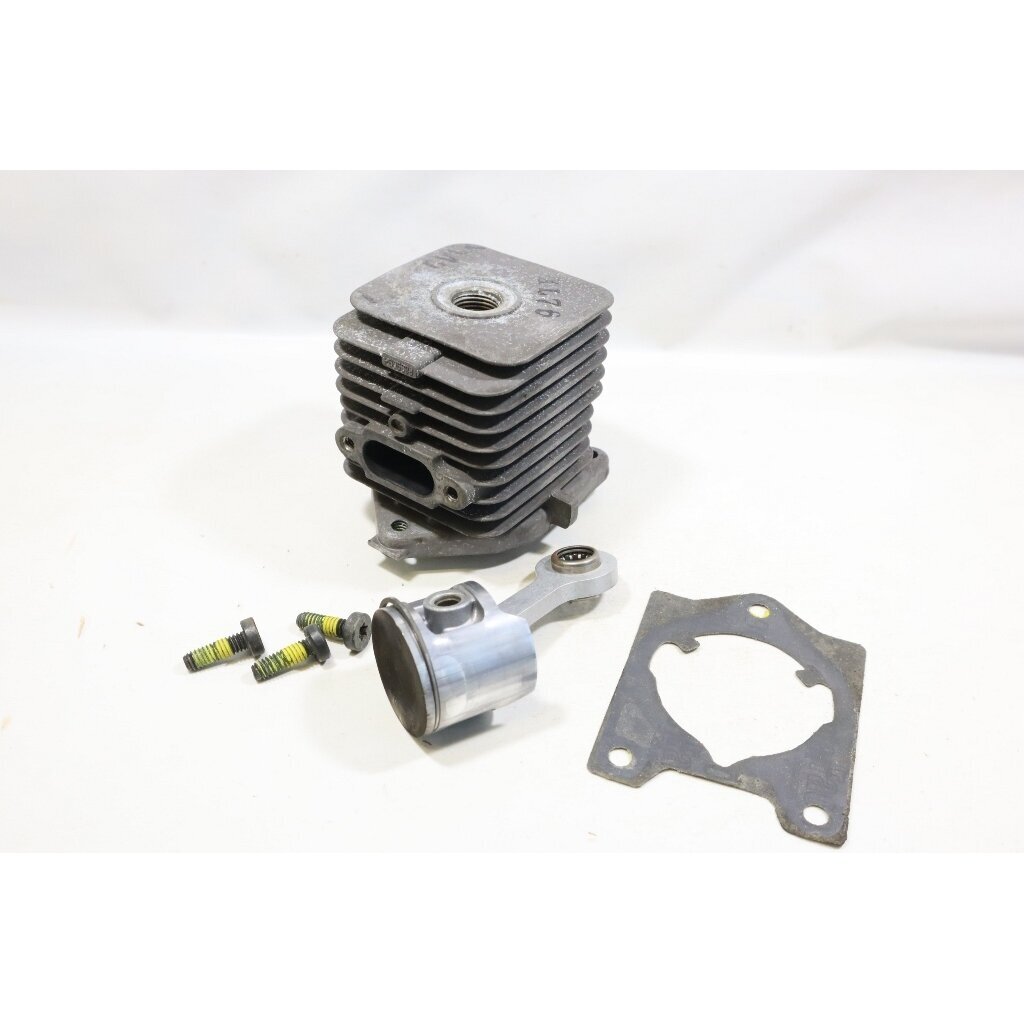 Genuine Cylinder & Piston Kit 33.5mm Homelite F2035 trimmer PS05699