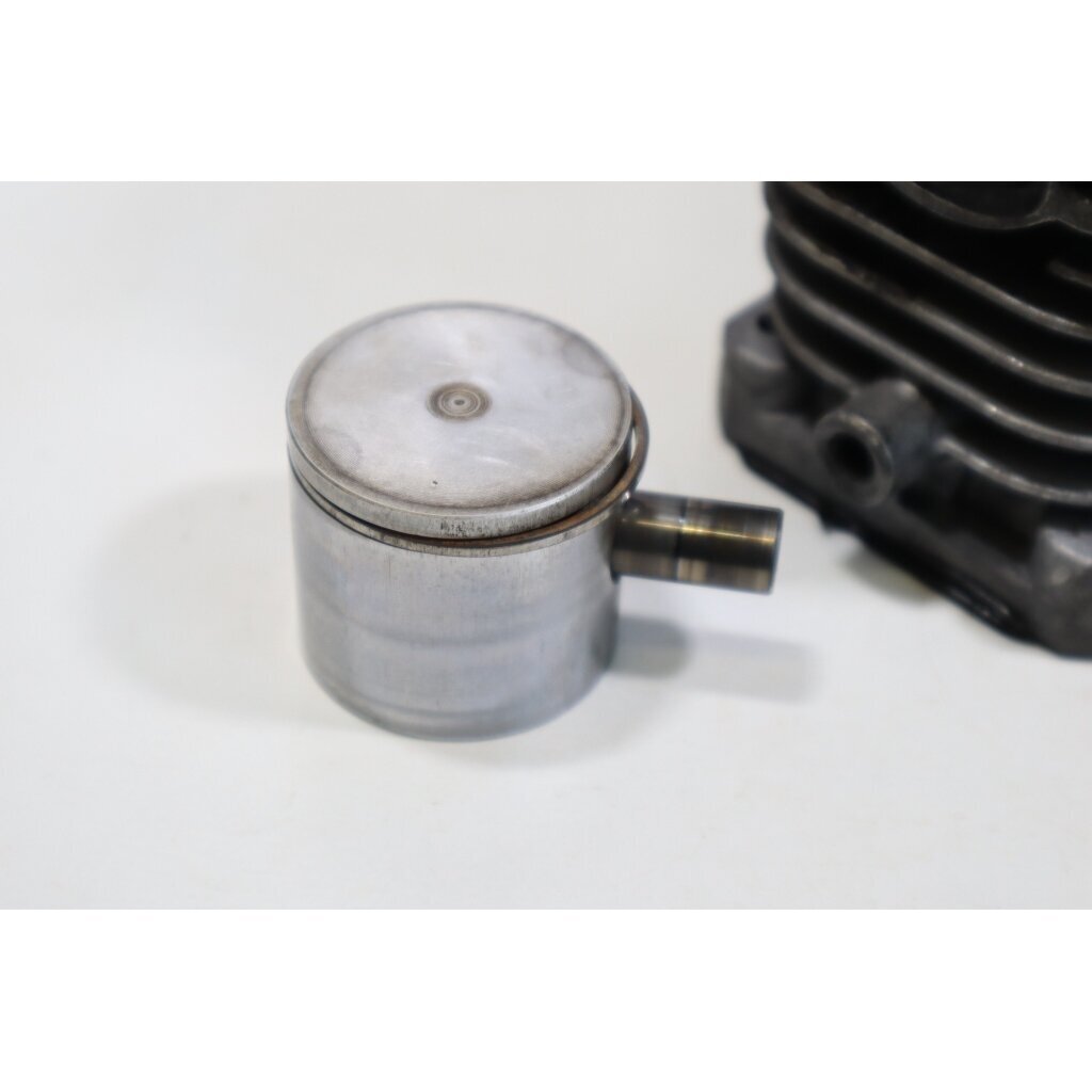 Genuine Cylinder & Piston Kit 38mm McCULLOCH Poulan Partner 350 351 370 390 420 chainsaw 530069606 6 Genuine Cylinder & Piston Kit 38mm McCULLOCH Poulan Partner 350 351 370 390 420 chainsaw 530069606 6