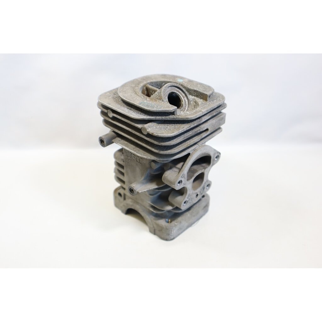 Genuine Cylinder & Piston Kit 39mm Husqvarna 120 235 236 240 Jonsered CS2234 CS2238 McCULLOCH CS340 CS380 chainsaw 577831101 1 Genuine Cylinder & Piston Kit 39mm Husqvarna 120 235 236 240 Jonsered CS2234 CS2238 McCULLOCH CS340 CS380 chainsaw 577831101 1