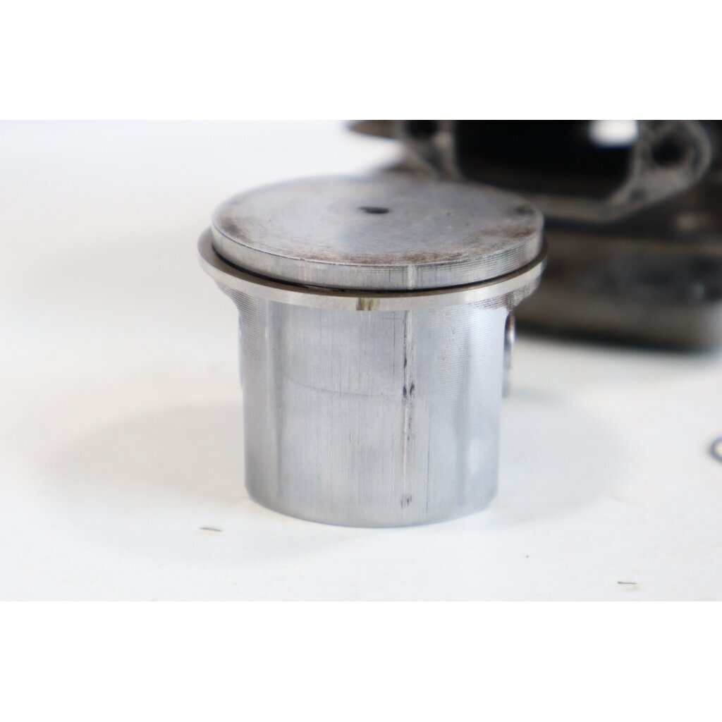 Genuine Cylinder & Piston Kit 40mm Jonsered 410 chainsaw 4420017 7 Genuine Cylinder & Piston Kit 40mm Jonsered 410 chainsaw 4420017 7