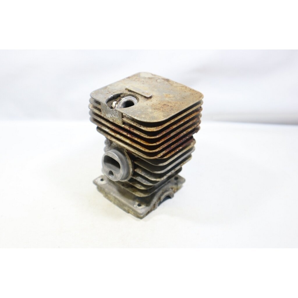 Genuine Cylinder & Piston Kit 43mm Dolmar PS-4 chainsaw 037 131 020 2 Genuine Cylinder & Piston Kit 43mm Dolmar PS-4 chainsaw 037 131 020 2
