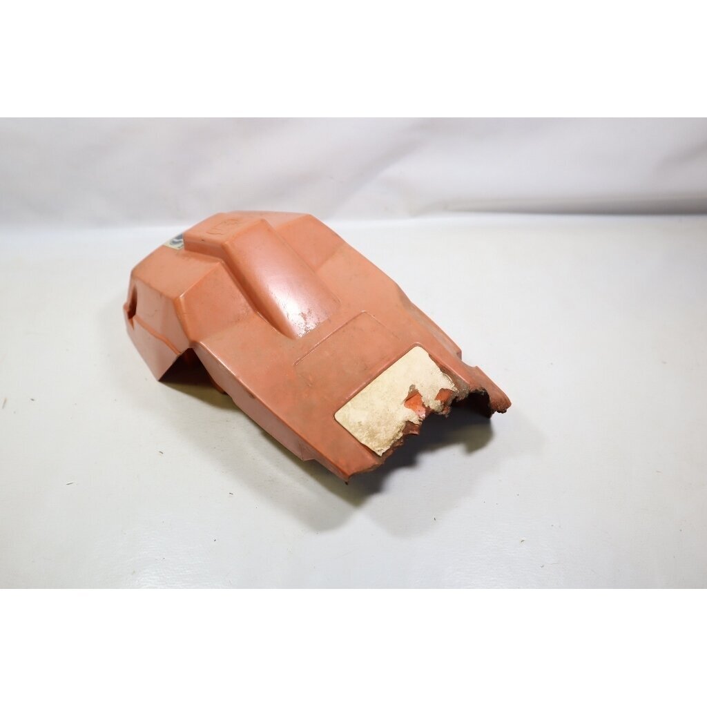 Genuine Cylinder Top Cover Husqvarna 36 41 136 141 chainsaw 530047609 1 Genuine Cylinder Top Cover Husqvarna 36 41 136 141 chainsaw 530047609 1