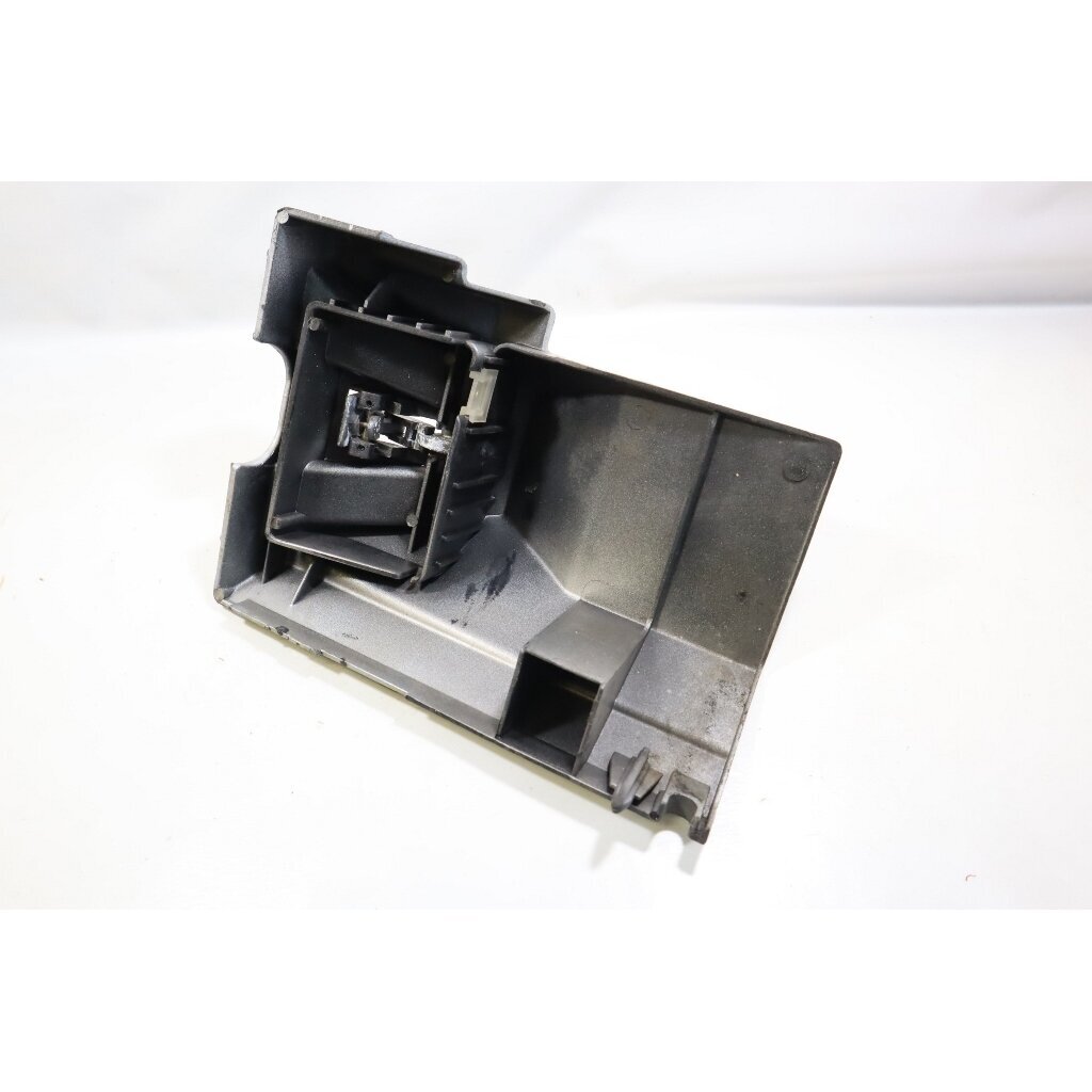 Genuine Cylinder Top Cover McCulloch California chainsaw 228600 5 Genuine Cylinder Top Cover McCulloch California chainsaw 228600 5
