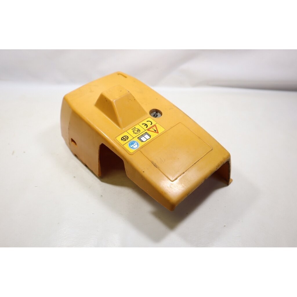 Genuine Cylinder Top Cover Partner 400 450 490 410 460 510 chainsaw 506011108 1 Genuine Cylinder Top Cover Partner 400 450 490 410 460 510 chainsaw 506011108 1