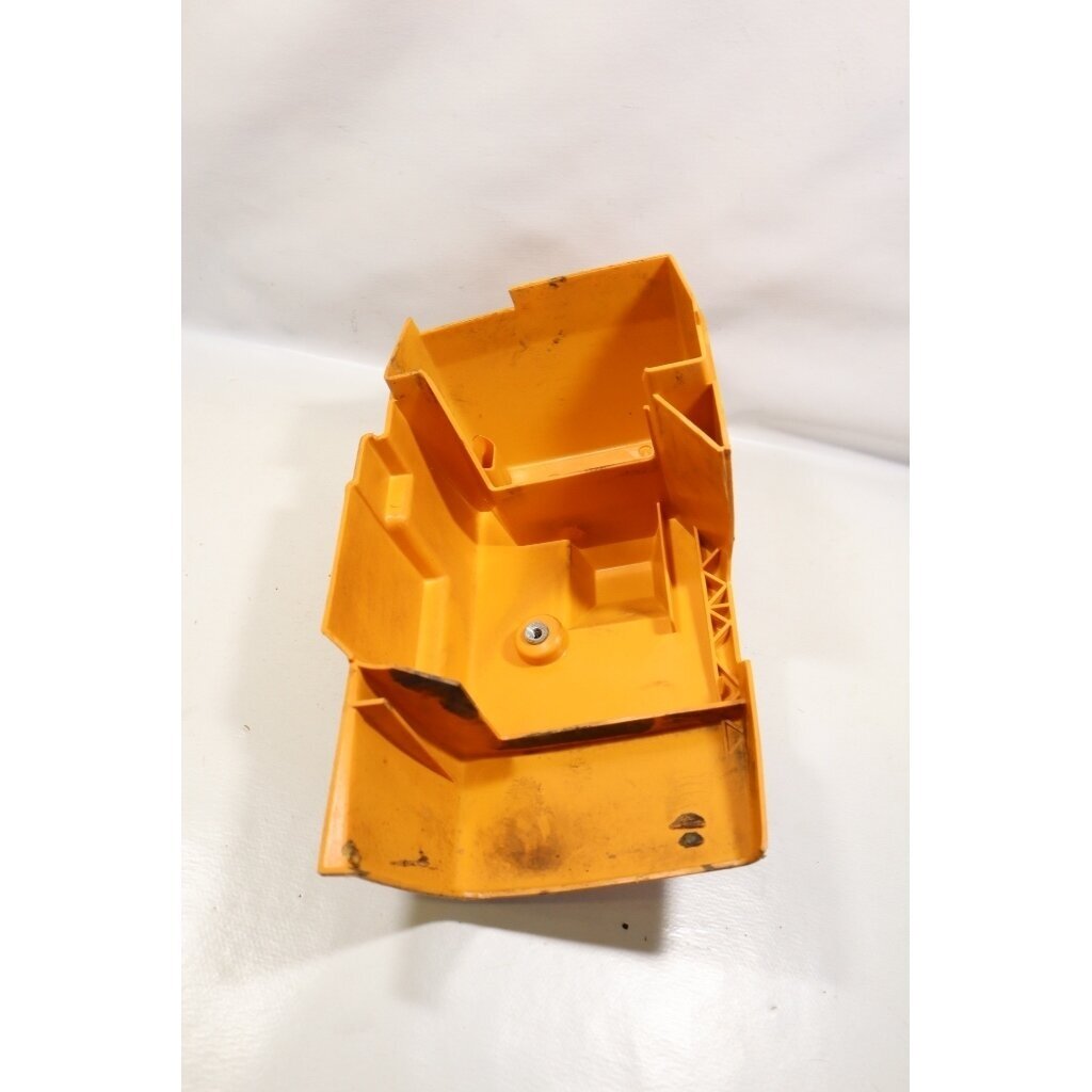 Genuine Cylinder Top Cover Partner 400 450 490 410 460 510 chainsaw 506011108 4 Genuine Cylinder Top Cover Partner 400 450 490 410 460 510 chainsaw 506011108 4