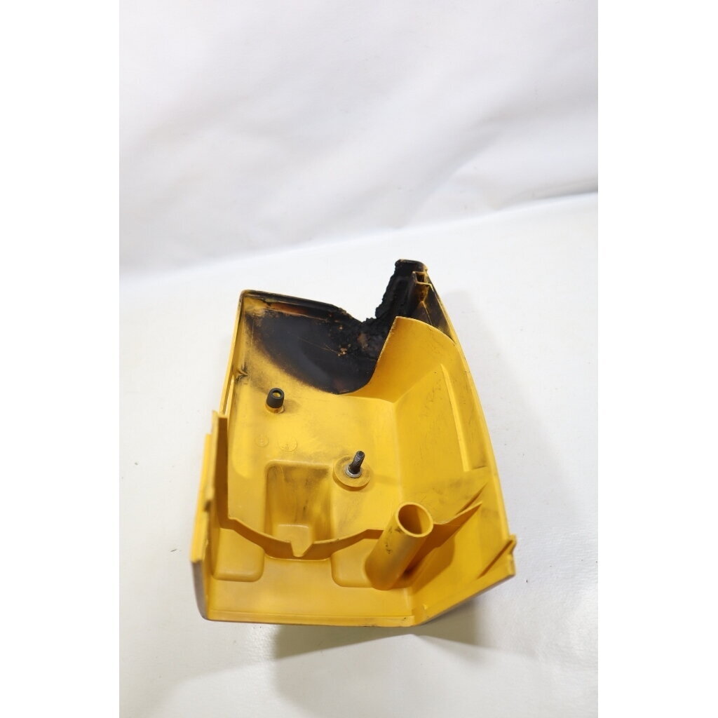 Genuine Cylinder Top Cover Partner 500 5000 plus chainsaw 505341317 4 Genuine Cylinder Top Cover Partner 500 5000 plus chainsaw 505341317 4