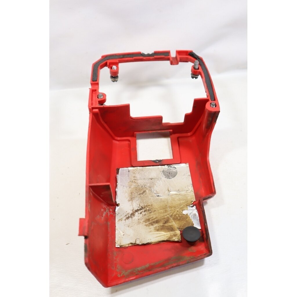 Genuine Cylinder Top Cover Solo 644 651 chainsaw 61 00 324 5 Genuine Cylinder Top Cover Solo 644 651 chainsaw 61 00 324 5