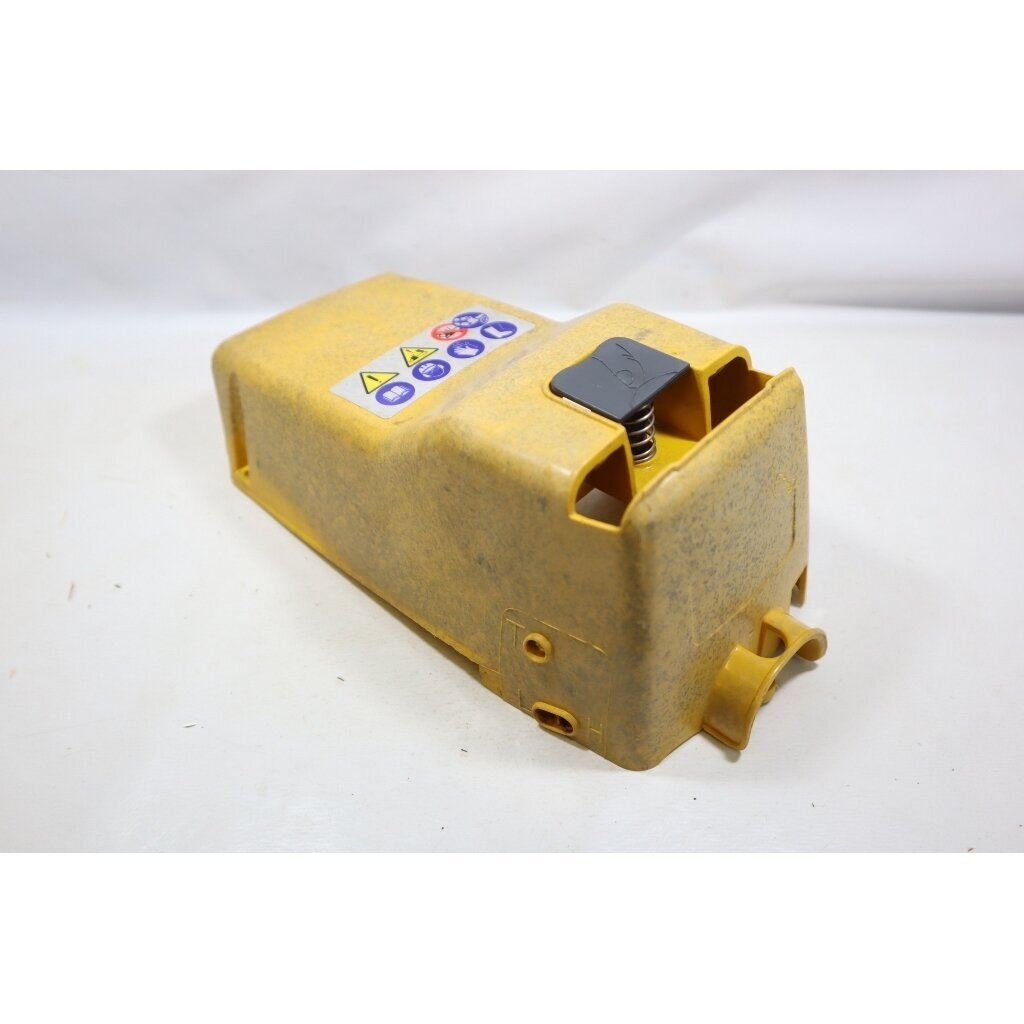 Genuine Cylinder Top Cover STIGA SP340 chainsaw 4252350 3 Genuine Cylinder Top Cover STIGA SP340 chainsaw 4252350 3