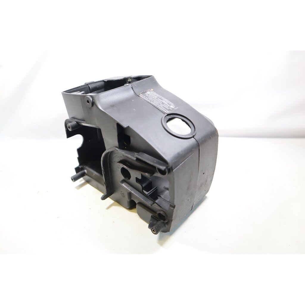 Genuine Engine Housing Case Crankcase McCulloch MAC 833 AV chainsaw 3 Genuine Engine Housing Case Crankcase McCulloch MAC 833 AV chainsaw 3
