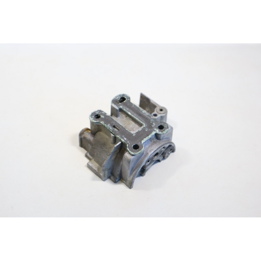 Genuine Engine Pan Cap Husqvarna 33 38 Partner 360 chainsaw 507476433 Genuine Engine Pan Cap Husqvarna 33 38 Partner 360 chainsaw 507476433